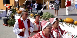 VIDEO – Tradicija, kultura i običaji na prvim Susretima na Kupi u Slatini Pokupskoj