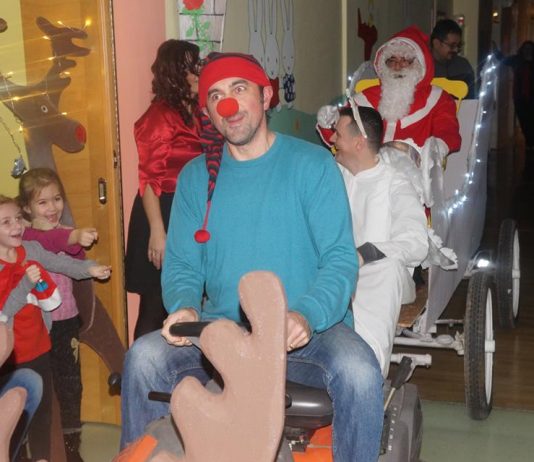 Mališani glinskog Dječjeg vrtića Bubamara izveli božićnu čaroliju