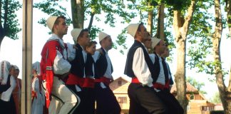 Danas u Glini 10. Međunarodna smotra folklora “Ivanje 2016.”