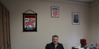 Gradonačelnik Gline Stjepan Kostanjević uputio božićnu i novogodišnju čestitku