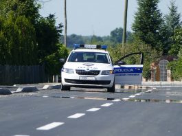 Na glinskom području uhićen Slovenac: Prevozio migrante za novac