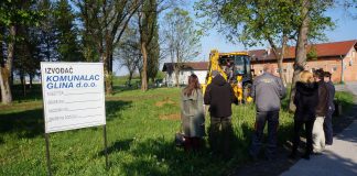 VIDEO – Počeli radovi na dječjem igralištu u Glini