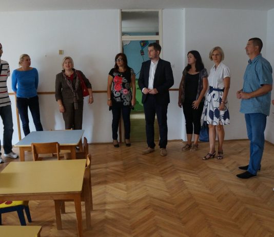 Predstavljen projekt “GLINA ZA 5” : Logoped, defektolog, psiholog i socijalni radnik te prostor za rad sa djecom