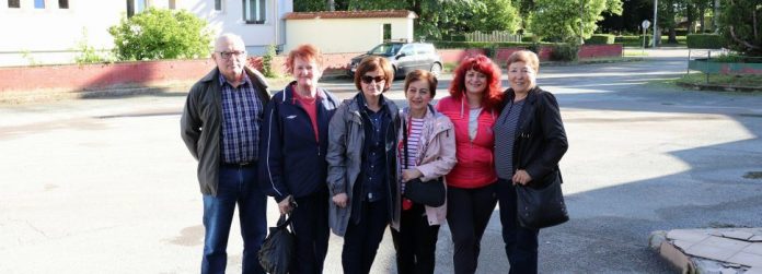 32555726_10215474093902186_870875456159612928_n-970x350