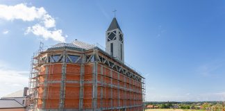 Napreduju radovi na crkvama u Maloj Solini i Petrinji