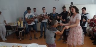 Korisnici Doma za starije koji slave rođendan dobili prigodne poklone