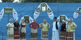 Angelski folklorni susreti u Gornjem Viduševcu
