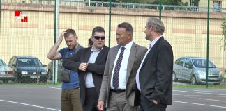 Župan Žinić obišao sportsko igralište u Glini