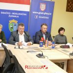 kuća hrvatske himne glina