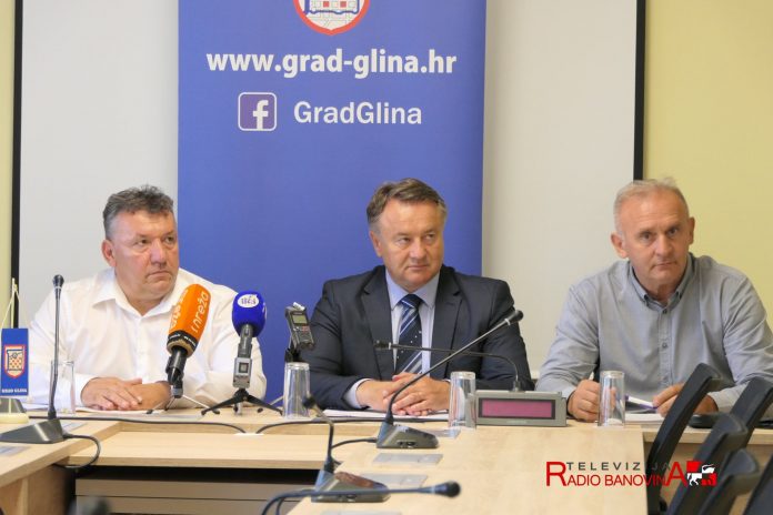 67718990_398565154105158_219776577502707712_o