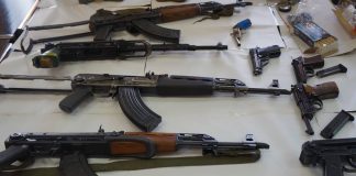 Policija kod 64-godišnjaka pronašla arsenal oružja
