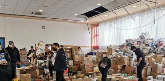 VIDEO Kamion pomoći stigao u Marinbrod, odakle se pakira za cijelo područje Gline