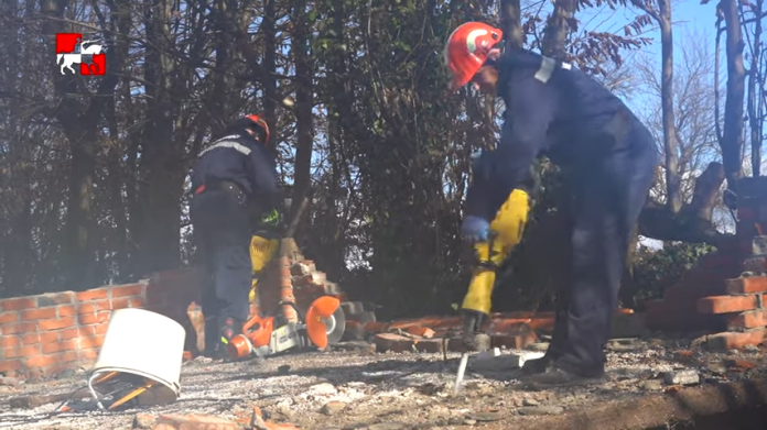 DVD GLINA_ Ekipa koja je obavila na tisuće intervencija nakon potresa, ostavili su srce na terenu 10-2 screenshot