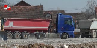 VIDEO Radovi u punom jeku, kontejnersko naselje Glina