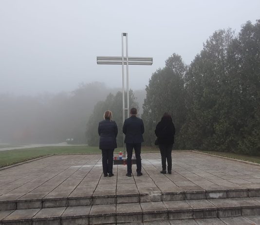 FOTO U Glini obilježen blagdan Svih Svetih