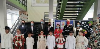 VIDEO Donacija računala OŠ Glina