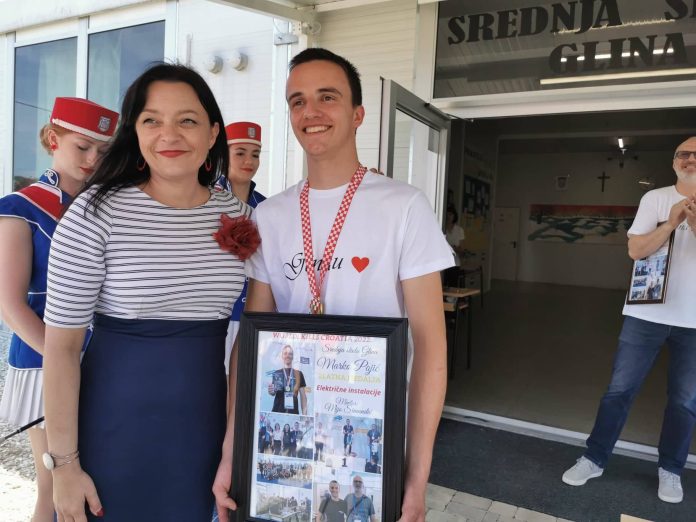 280572618_391990082937185_7341012729649576566_n