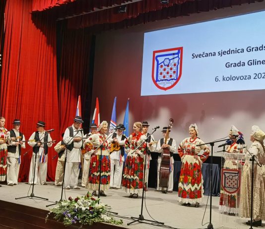 Svečana sjednica Gradskog vijeća u povodu Dana grada Gline