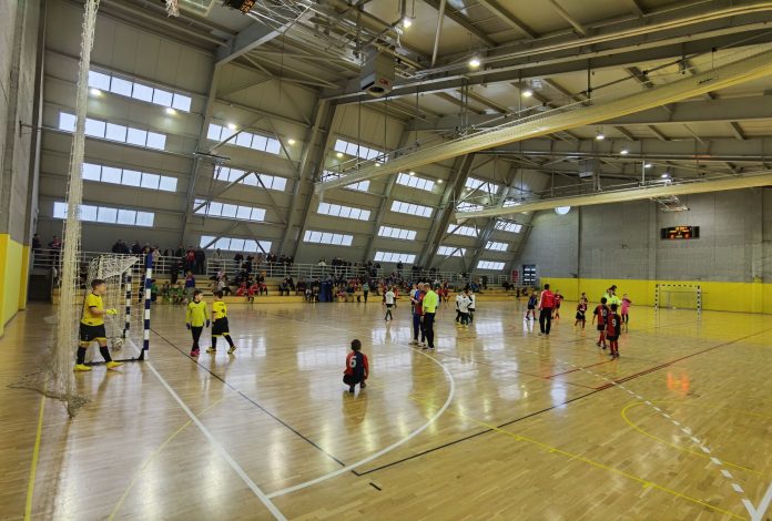 327575131_6079151782204390_119324865325574132_n