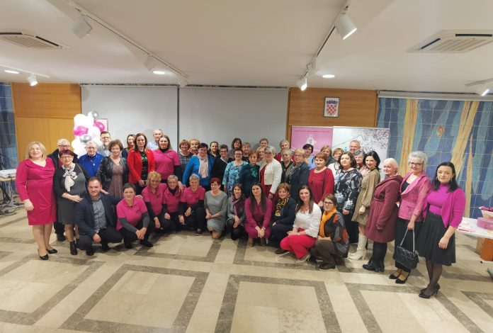 329707206_1337543840144174_4758521673617497203_n