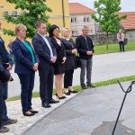 d60689b4-ecc6-4bdf-a25b-0c9e871aecb9