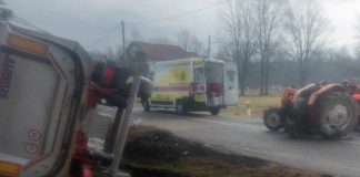 KIHALAC Teška prometna nesreća, zatvorena cesta