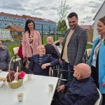 1fac9fa1-719a-4db7-b565-635d551be1ac