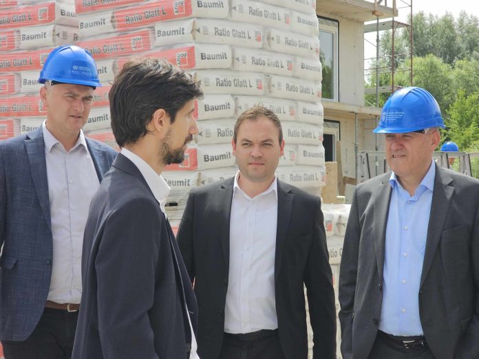 448527163_1178927673145123_6839387910371657565_n