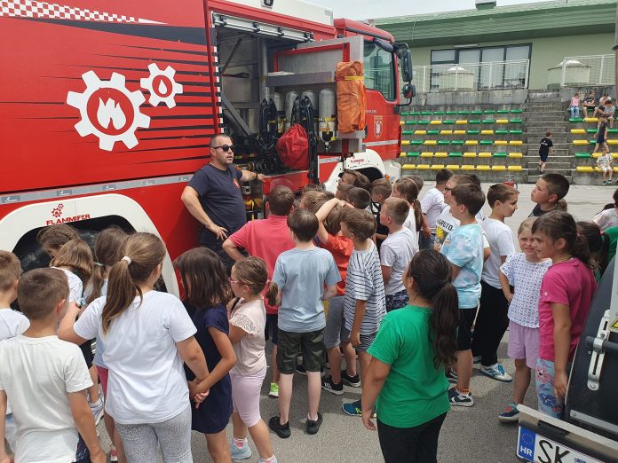 448675539_887377866532714_2290643077880293951_n