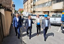 Ministar Bačić u Glini: Najveći dio obnove je iza nas, cijeli proces završava do 2030. godine 1