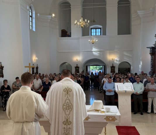 Župa Maja proslavila blagdan svetog Ilije uz misu, procesiju i zajedničko druženje