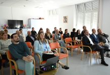 Predstavljen projekt "Svaki dan novi plan": Gotovo 300 tisuća eura za bolji život starijih osoba u Glini 1